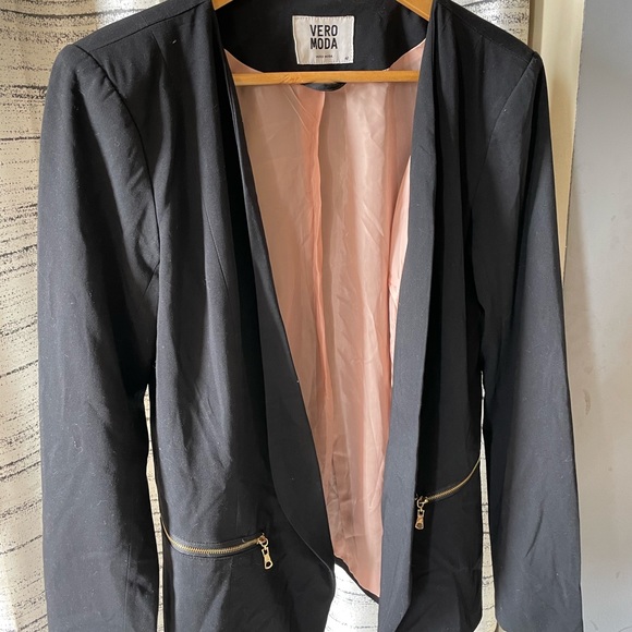 Vero Moda Other - Veromoda Black blazer